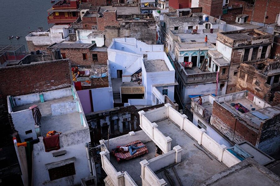 Birçok farklı hikaye