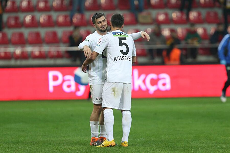 Akhisarspor yarı final biletini kaptı
