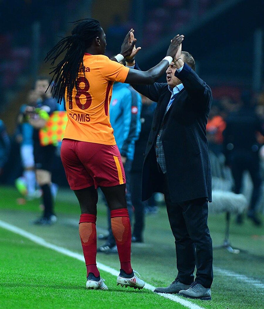 Terim'den Gomis için transfer açıklaması