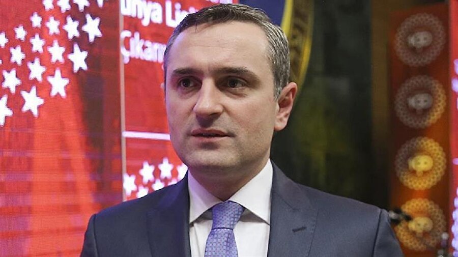 ​AK Parti İstanbul İl Başkanlığına Bayram Şenocak atandı.