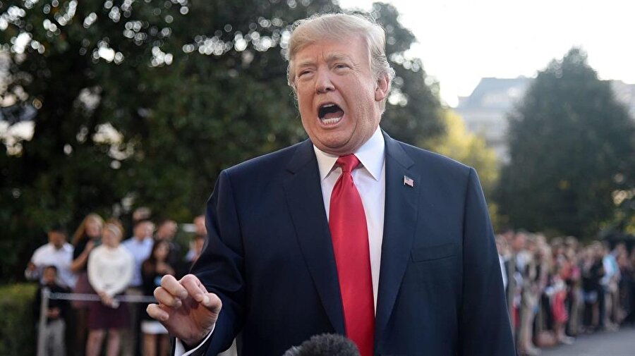 Donald Trump, Manchester United'ı bitirdi