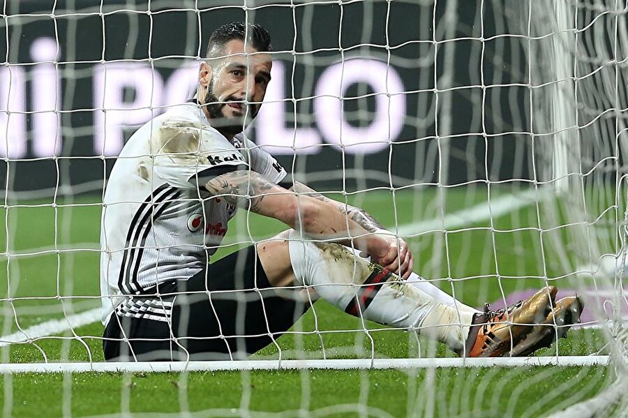 Negredo'dan Vagner Love'a olay gönderme