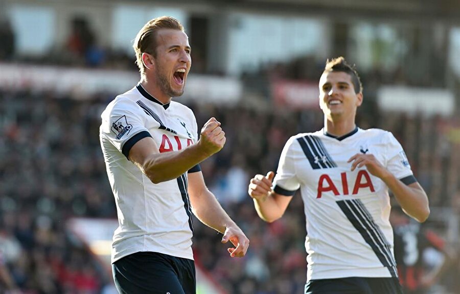 Tottenham'ın dünya yıldızı Okan Bayülgen'in programına çıkmış