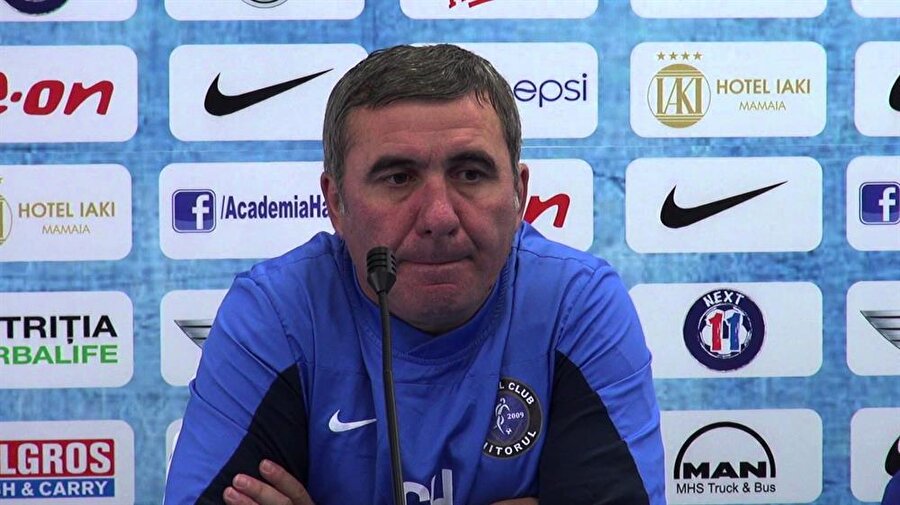 Gheorghe Hagi'den flaş karar!