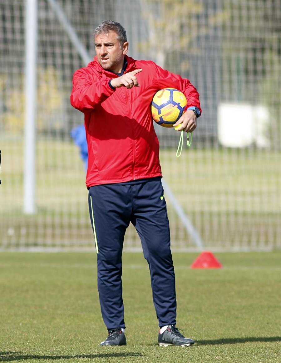 Antalyaspor'dan Zeytin Dalı Harekatı'na destek