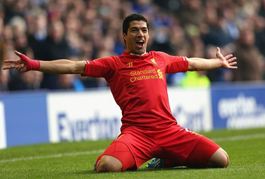 Suarez, Premier Lig'de üç kez gol krallığı başarısı yaşadı. 