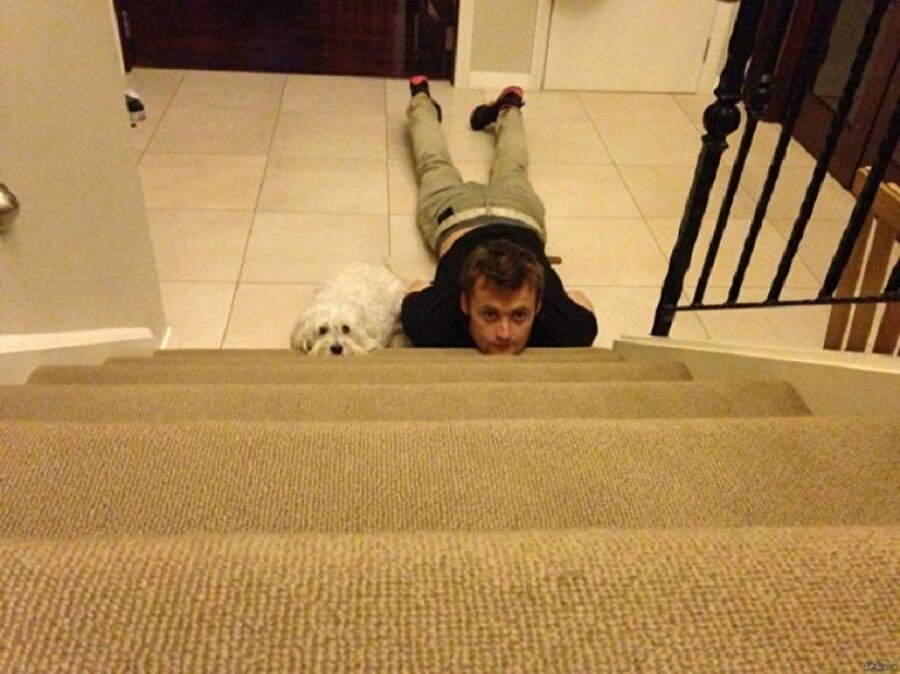 Erkekler beklemeye alışkındır..​