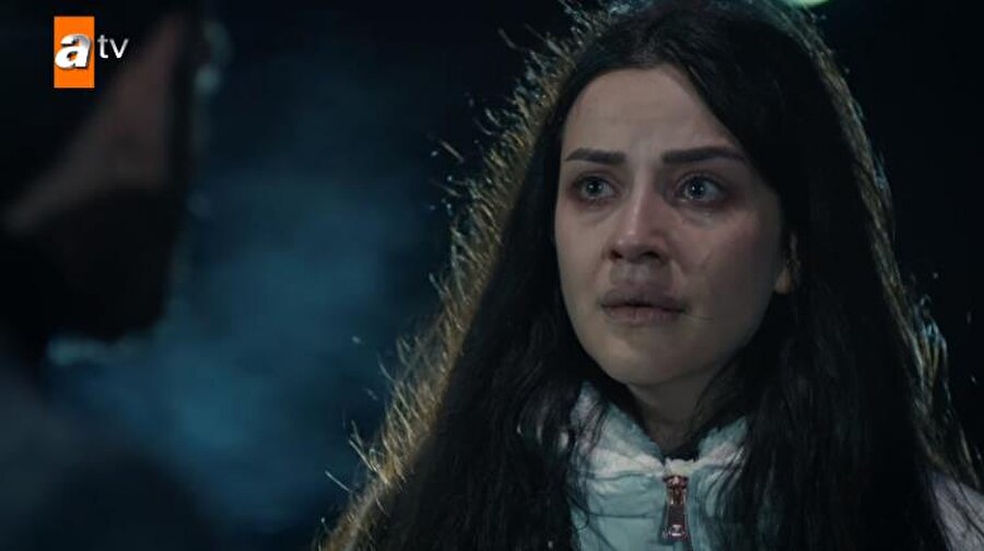 Zirveye oturdu!
ATV ekranlarının sevilen dizisi Sen Anlat Karadeniz başladığı günden beri reyting yarışının zirvesine oturdu. 