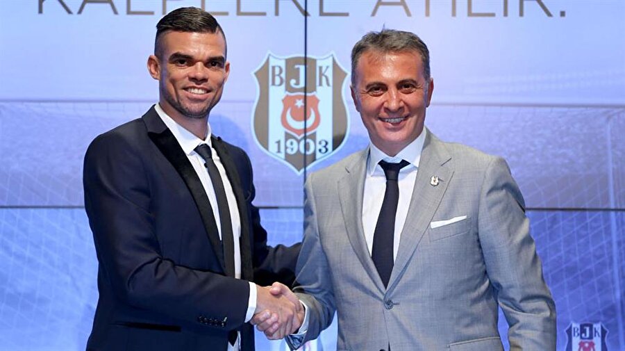 Pepe'den Fikret Orman'a: Masaya yumruğunu vur