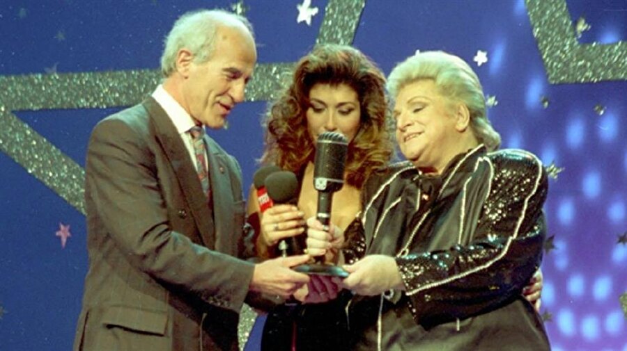 Zeki Müren