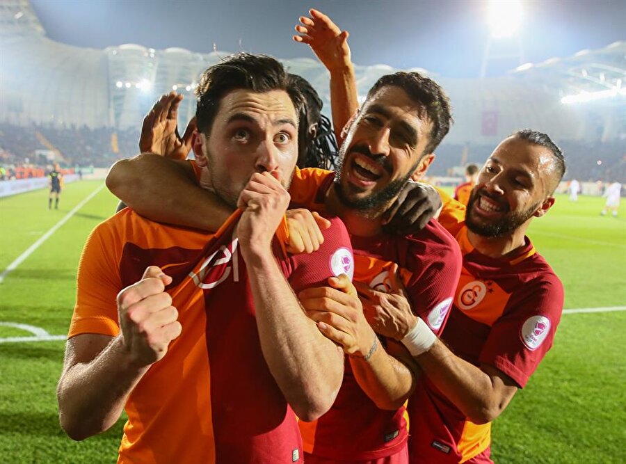 Galatasaray, final kapısını araladı!
