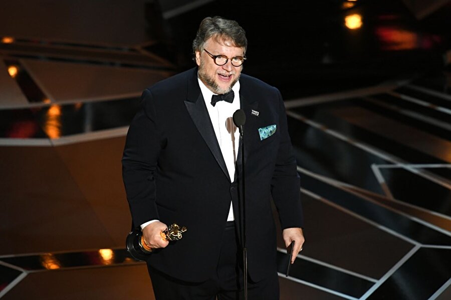 En İyi Yönetmen
Kazanan: Guillermo del Toro (The Shape of Water) 