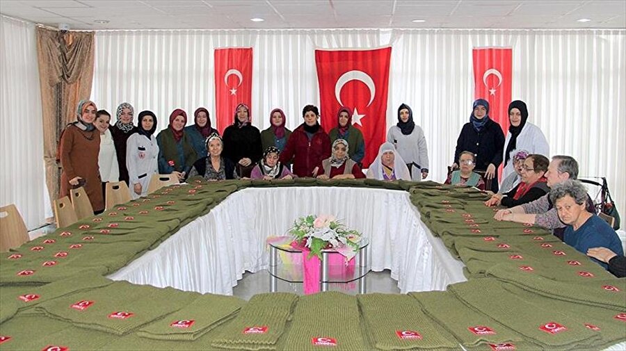 Darülaceze sakinlerinden afrin operasyonuna destek