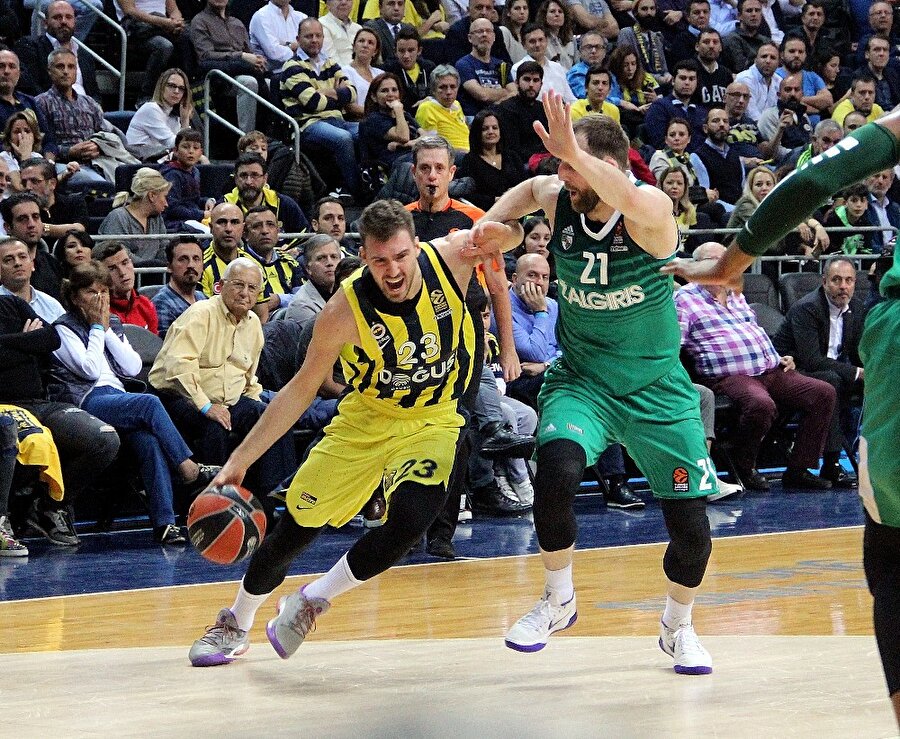 Fenerbahçe Doğuş Play-Off'u garantiledi
