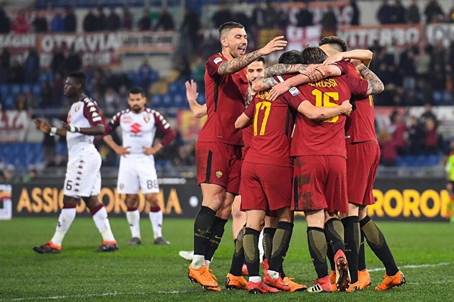 Roma gol oldu yağdı: 3-0