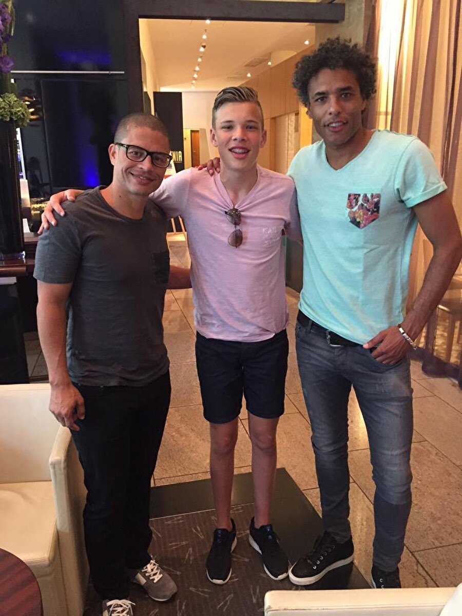 ​Hooijdonk tam bir Alex de Souza hayranı çıktı!