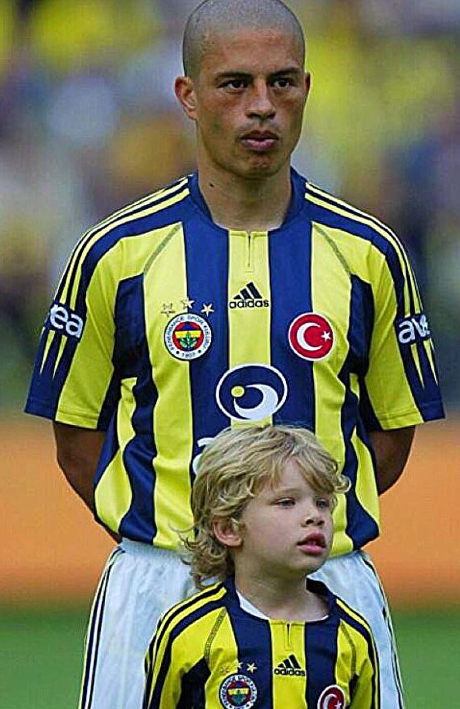 Sydney’in babasından sonra belki de en beğendiği futbolcu Alex de Souza….