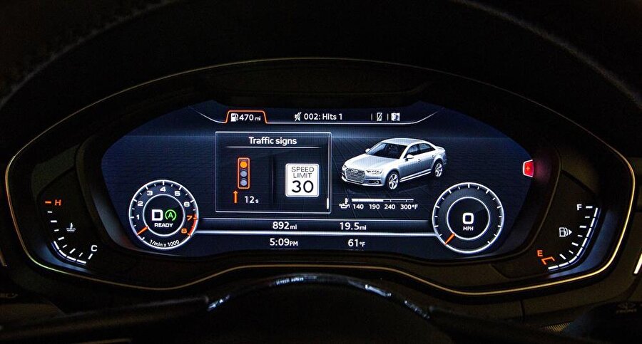 Audi trafik ışığı bilgilendirme