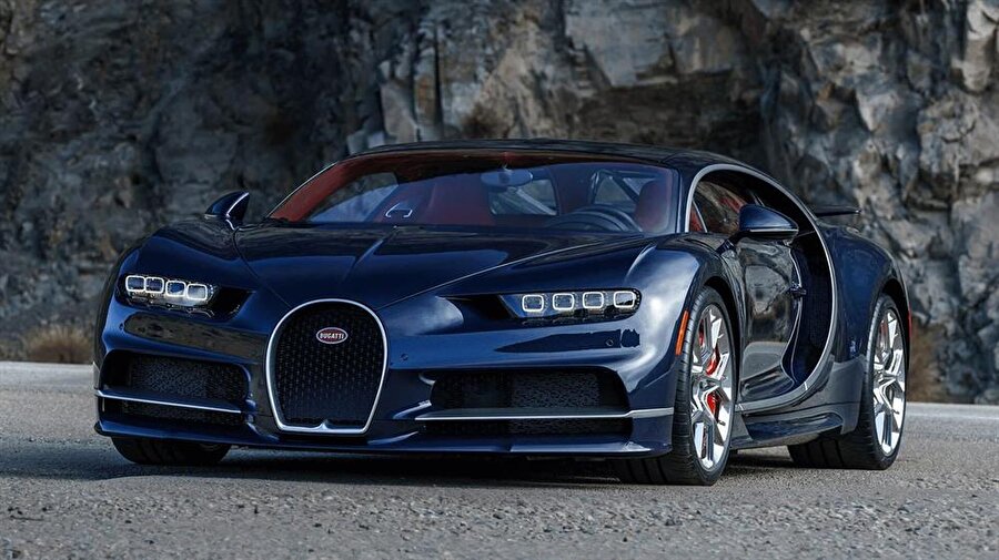 Bugatti Chiron ( 2.7 milyon dolar ) 

                                    
                                    
                                
                                