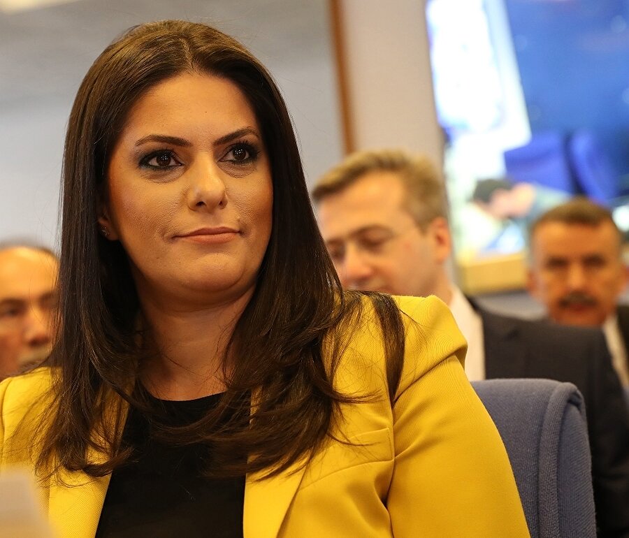 Çalışma ve Sosyal Güvenlik Bakanı Jülide Sarıeroğlu