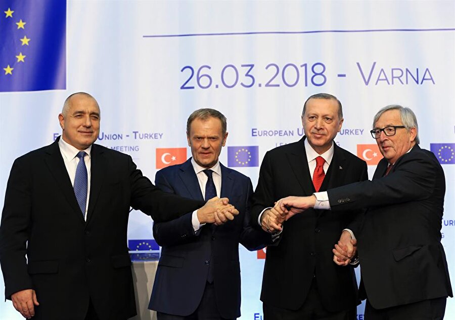 Cumhurbaşkanı Erdoğan, AB Konseyi Başkanı Tusk, AB Komisyonu Başkanı Juncker ve Bulgaristan Başbakanı Borisov ile bir araya geldi.