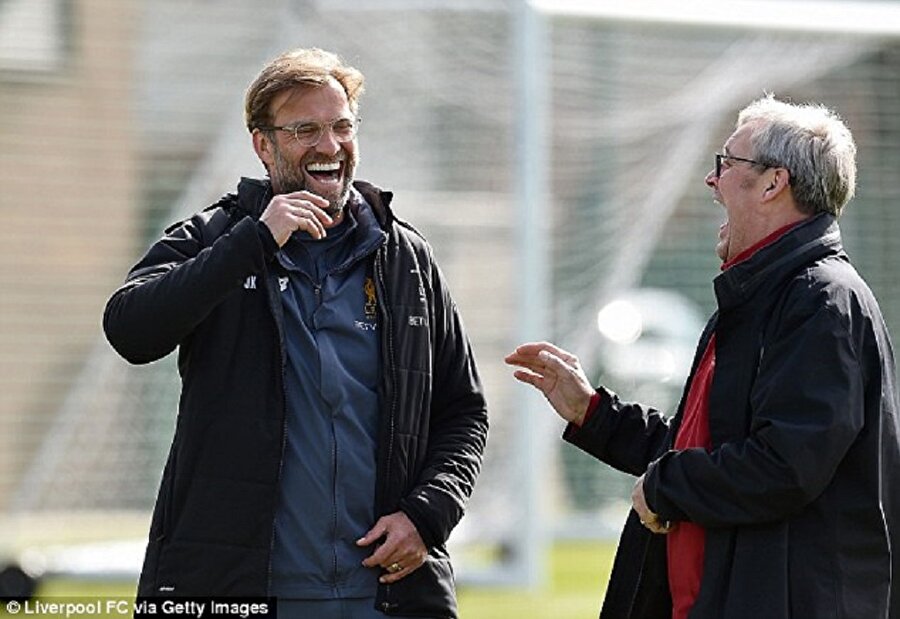Jürgen Klopp kahkaha krizine girdi! Peki, neden?