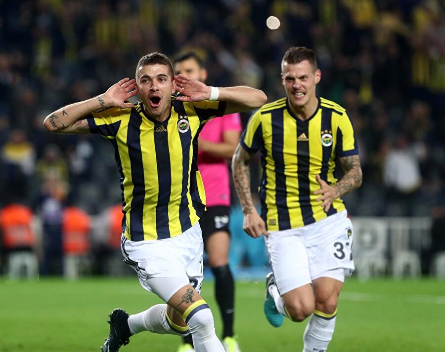 Roman Neustadter ayrılıyor mu?