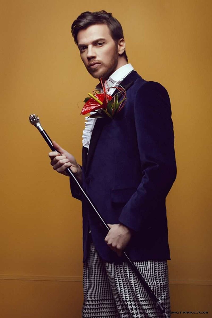 ''Mekke’yi ve Medine'yi bilmeyenler, Paris’i aşk şehri sanıyorlar''
Akçıl, ''Mekke’yi ve Medine yi bilmeyenler, Paris’i aşk şehri sanıyorlar'' açıklamasında bulundu.