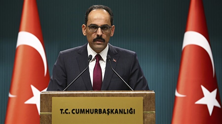 Cumhurbaşkanlığı Sözcüsü Kalın: Biz Rusya ve İran ile her türlü işbirliğine hazırız
Cumhurbaşkanlığı Sözcüsü Kalın, "Biz Rusya ve İran ile her türlü işbirliğine hazırız. Bu konuda yakın bir zamanda somut bazı adımların atılmasını da umut ediyoruz. Adil seçimlerin yapılması konusunda da kararlılığımız aynen devam ediyor. Bizim diğer koalisyon ortakları ile ve diğer garantör ülkelerle mutabık kaldığımız noktalardan bir tanesi Suriye'nin tamamının terör unsurlarından temizlenmesidir” ifadelerini kullandı.