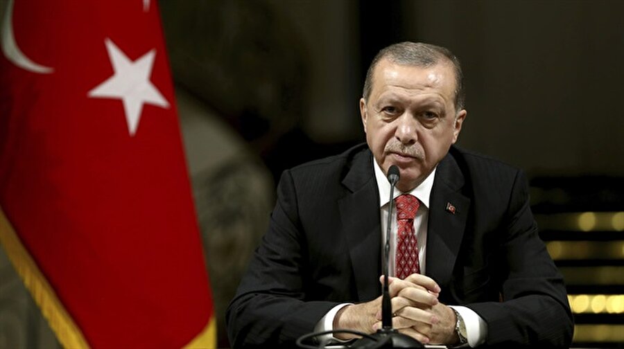 Cumhurbaşkanı Erdoğan'dan Kılıçdaroğlu'na tazminat davası
Cumhurbaşkanı Recep Tayyip Erdoğan, CHP Genel Başkanı Kemal Kılıçdaroğlu hakkında, 3 Nisan'da partisinin TBMM Grup Toplantısı'ndaki açıklamalarından dolayı 500 bin liralık tazminat davası açtı.