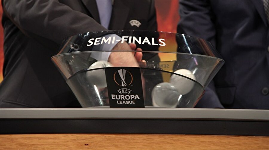 Avrupa Ligi'nde yarı final eşleşmeleri belli oldu!
UEFA Avrupa Ligi'nde yarı final eşleşmeleri belli oldu. Arsenal ile Atletico Madrid eşleşirken, Marsilya'nın rakibi ise Salzburg oldu.
