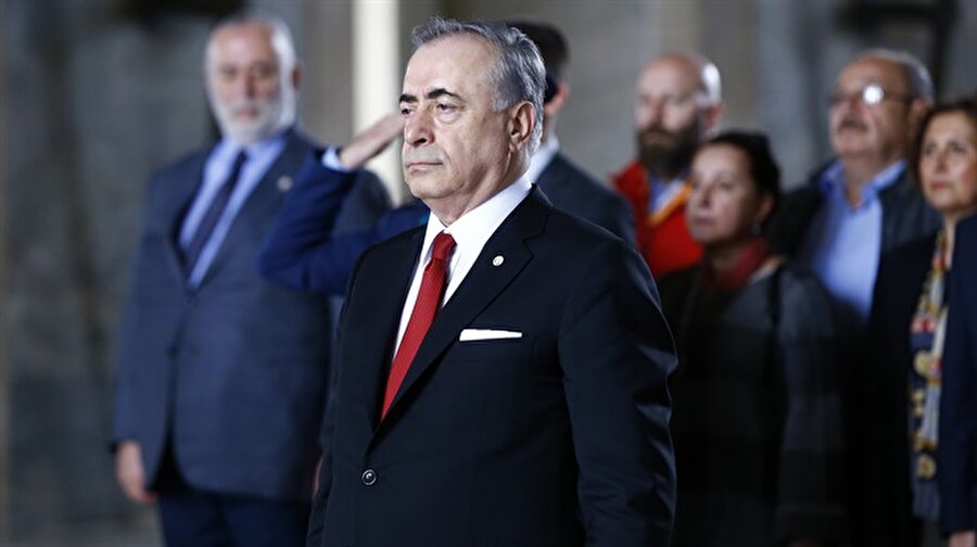 Galatasaray seçime gidiyor
Galatasaray Kulübünde başkanlık seçiminin yapılacağı olağan genel kurulun tarihi belli oldu.Sarı-kırmızılı kulüpten yapılan açıklamada, olağan seçimli genel kurulun 19 Mayıs'ta, çoğunluk sağlanamadığı takdirde ise 26 Mayıs'ta gerçekleştirileceği bildirildi.