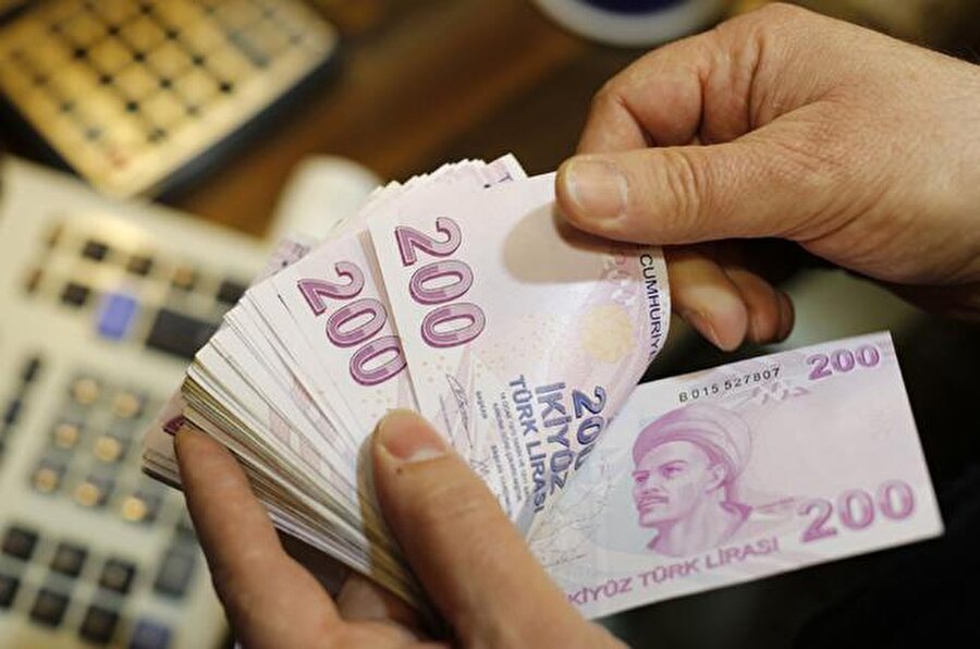 Harcamalarınızı takip edin
Harcamalarınızı takip edin. Neler aldığınızı gözden geçirmek için her ay en az bir kere kredi kartınızı, vadesiz hesabınızı ve diğer kayıtlarınızı kontrol edin.