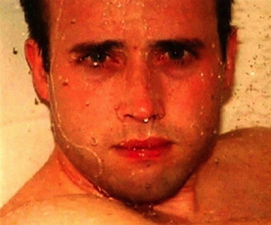 2
Travis Alexander’ın 2008 yılında kız arkadaşı Jodi Arias tarafından öldürülmeden hemen önce duşta çekilen fotoğrafı.