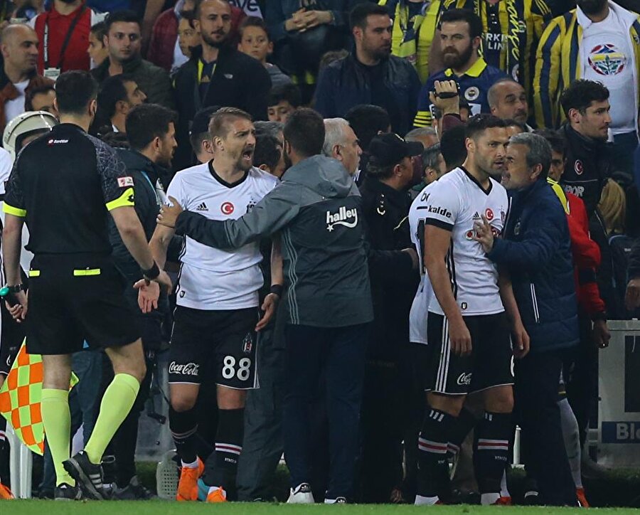 Aziz Yıldırım tehlikeyi fark etti ama...