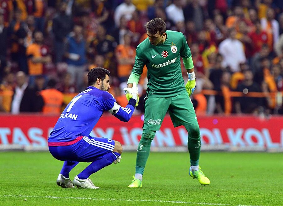 Volkan Demirel ve Fernando Muslera