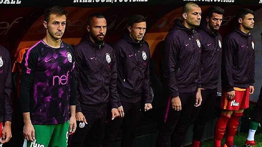 Galatasaray'ın genç yıldızı babasını üzdü(!)