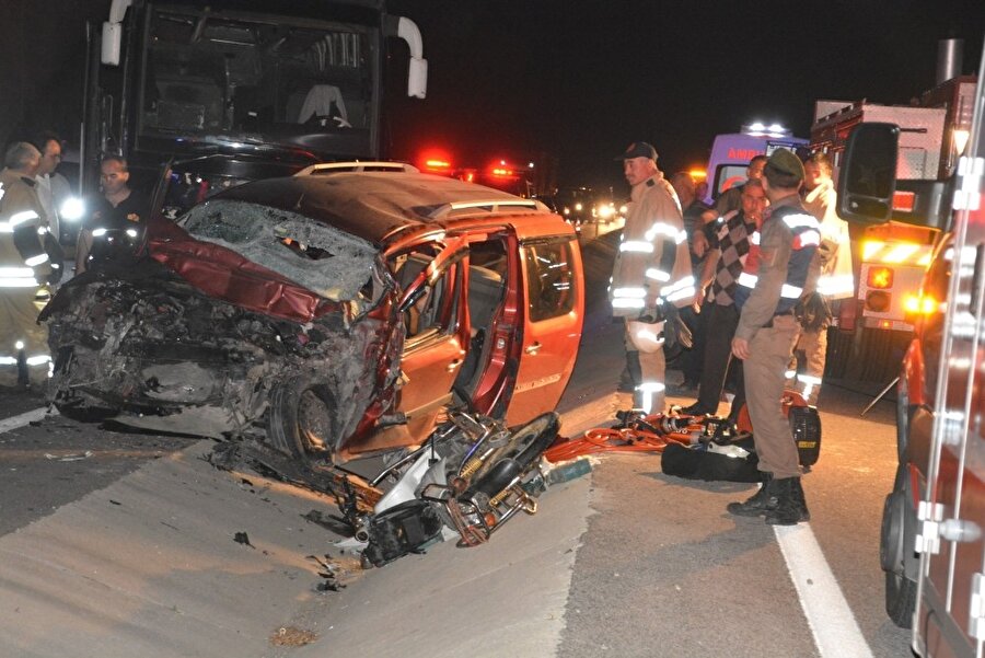 İzmir’de katliam gibi kaza