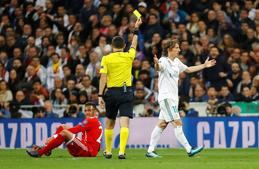Die Welt
Bavyeralılar final biletini Madrid'de çaldırdı. Hayal kırıklığı.