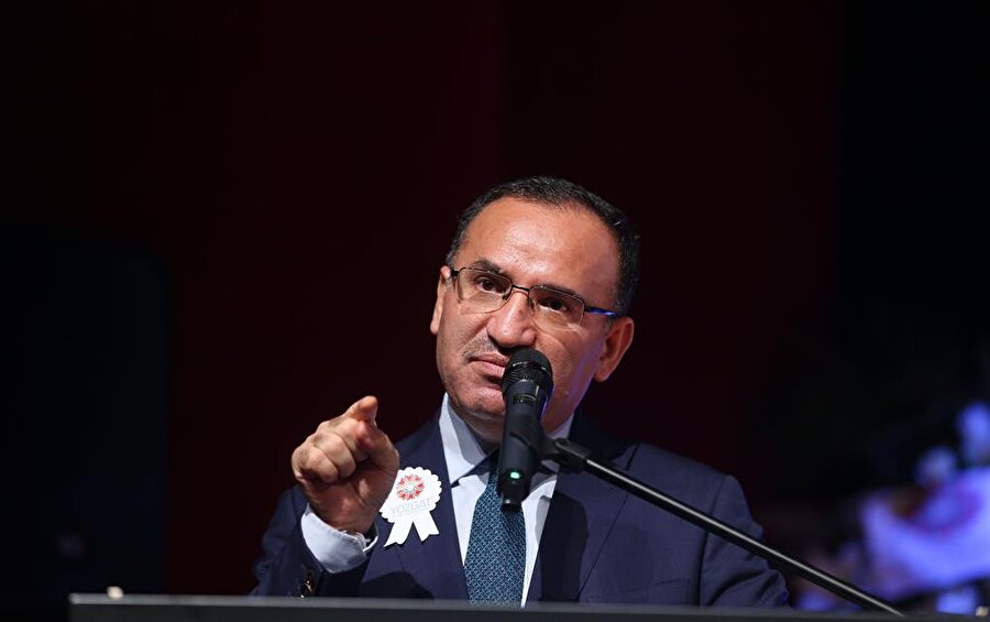 Başbakan Yardımcısı ve Hükümet Sözcüsü Bekir Bozdağ