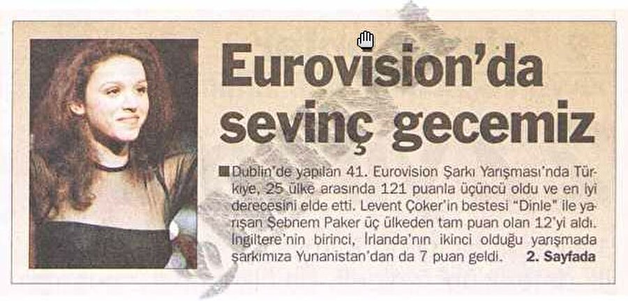 Şebnem Paker hakkında

                                    İstanbul Üniversitesi Devlet Konservatuvarı Klasik Gitar Bölümü'nde eğitim gördü. 1996 yılında Marmara Üniversitesi Müzik Eğitimi Şan Bölümü'nü kazanan Paker, aynı yıl Eurovision Şarkı Yarışması'na "Beşinci Mevsim" adlı parça ile katıldı ve on ikinci oldu. 1997 yılında ise Grup Etnik ile birlikte, müziği Levent Çoker'e ve sözleri Mehtap Alnıtemiz'e ait "Dinle" adlı parça ile üçüncü oldu. 1998 yılında, Eurovision Şarkı Yarışması için gönderilecek "Çal" adlı parça ile katıldıysa da, jüri tarafından Tarkan Tüzmen'in seslendirdiği "Unutamazsın" adlı parça yarışmada Türkiye'yi temsil etti. 
                                