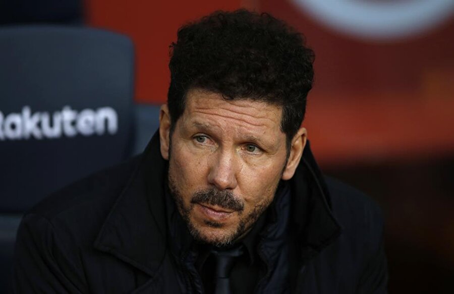 Simeone final maçını tribünden izleyecek