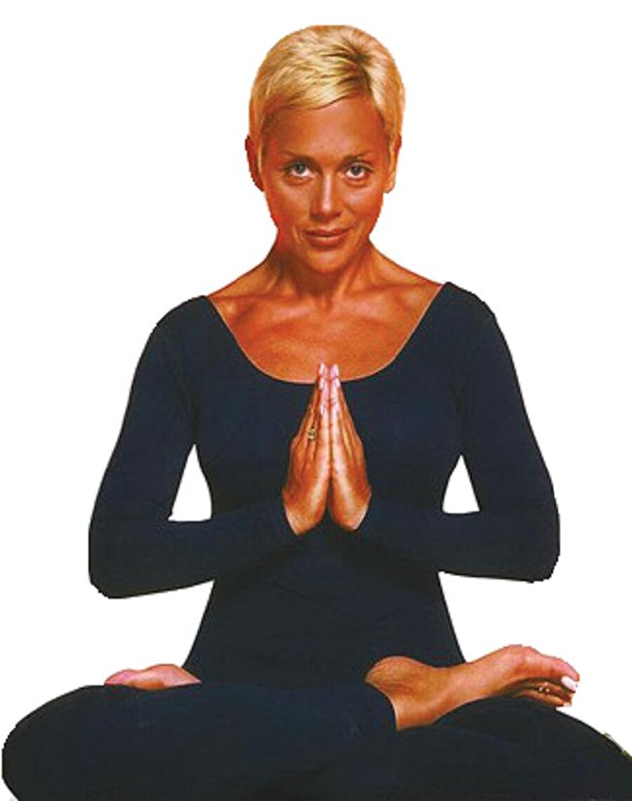 Cahildim dünyanın rengine kandım