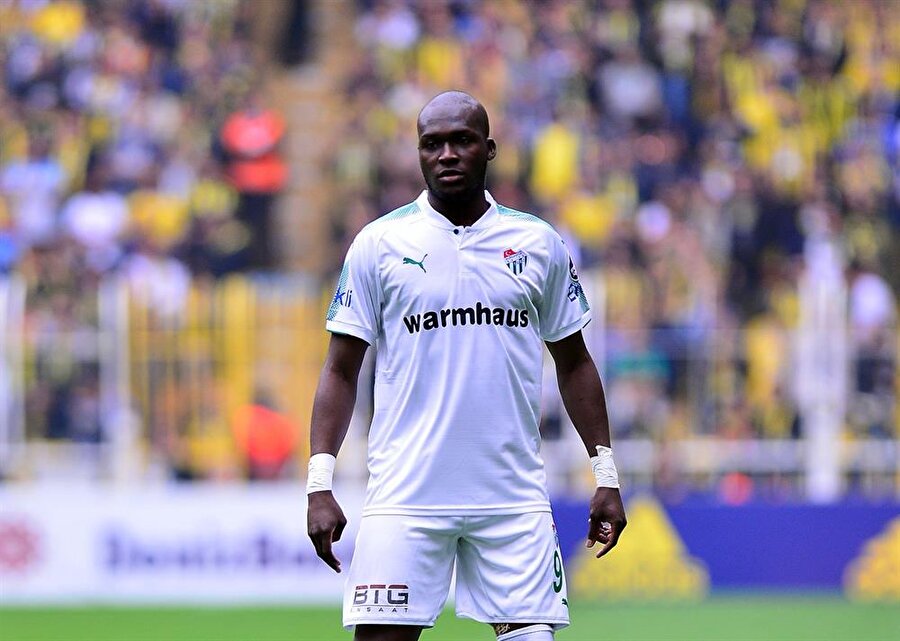 kendi kalesine gol atan sow