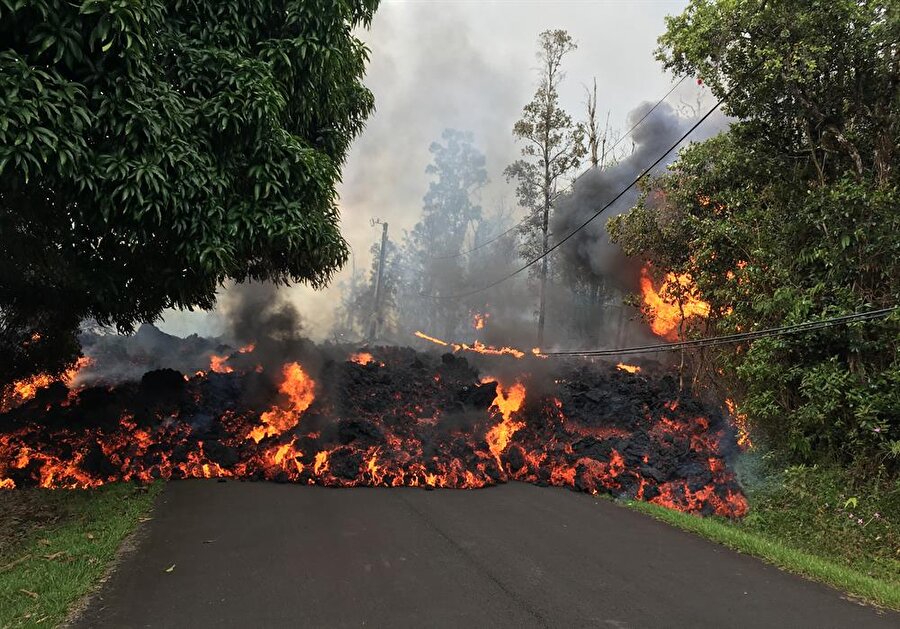 Hawaii'de 6,9 büyüklüğünde deprem