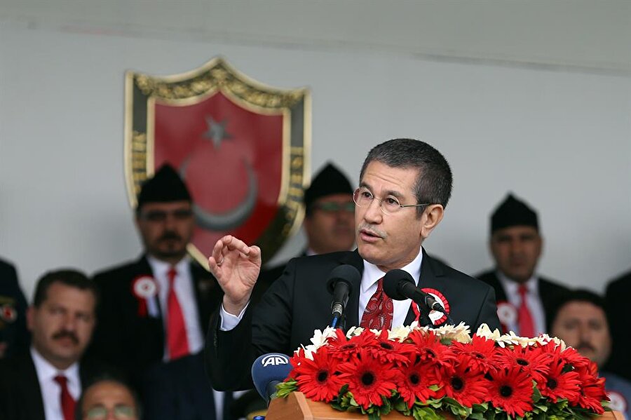 Milli Savunma Bakanı Nurettin Canikli 
