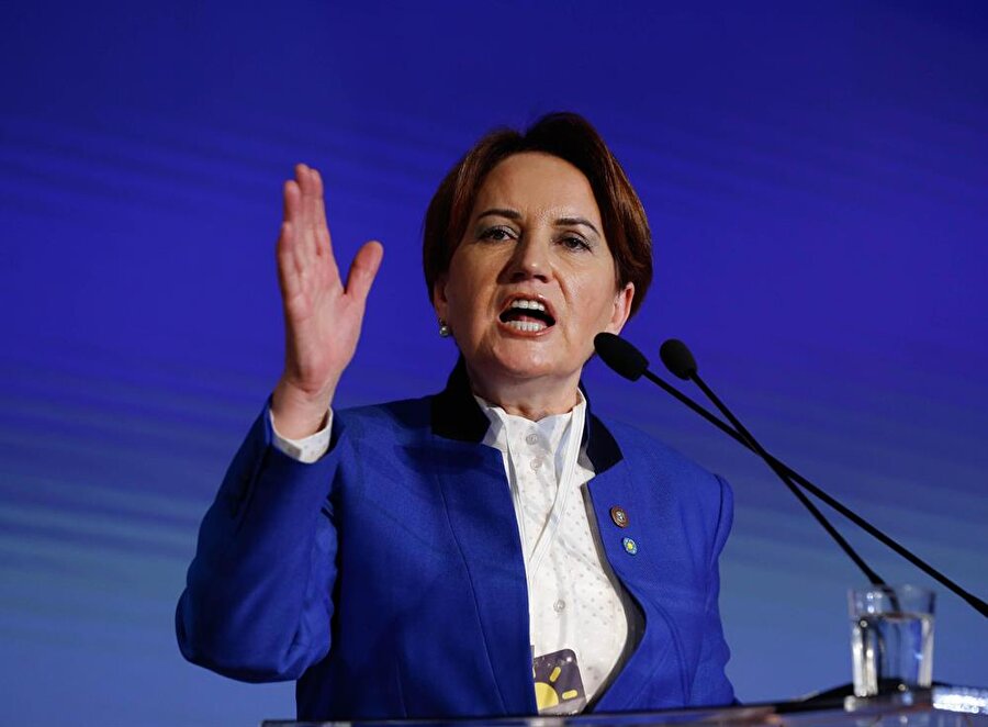 Meral Akşener

                                    İYİ Parti'nin Cumhurbaşkanı adayı Meral Akşener 18 Temmuz 1956 yılında doğdu. Şuan da 61 yaşında olan Akşener, İstanbul Teknik Üniversitesi Edebiyat Fakültesi'nden mezun oldu.
                                