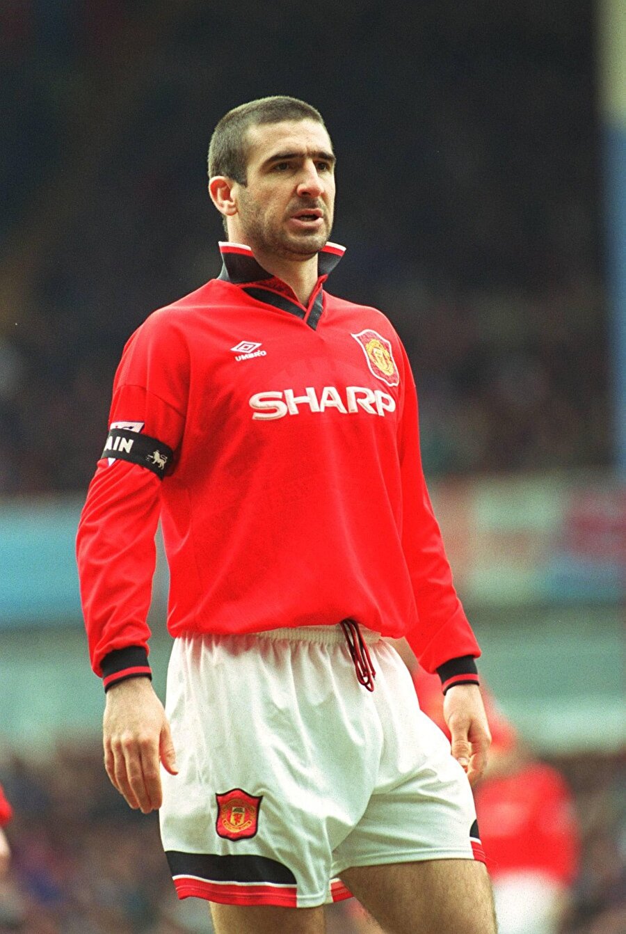 Eric Cantona

                                    Kulüp: Manchester UnitedSezon: 1992-1993Maç: 41 
  
Gol: 20
                                