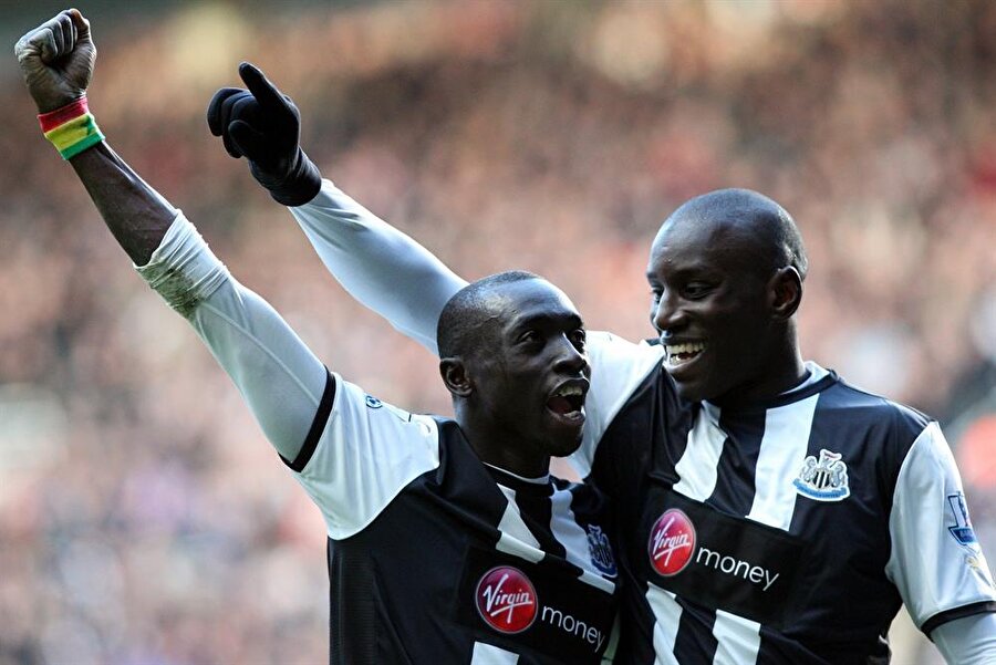 Papiss Demba Cissé

                                    Kulübü: Newcastle United

  
Sezon: 2011-2012Maç: 31Gol: 22
                                