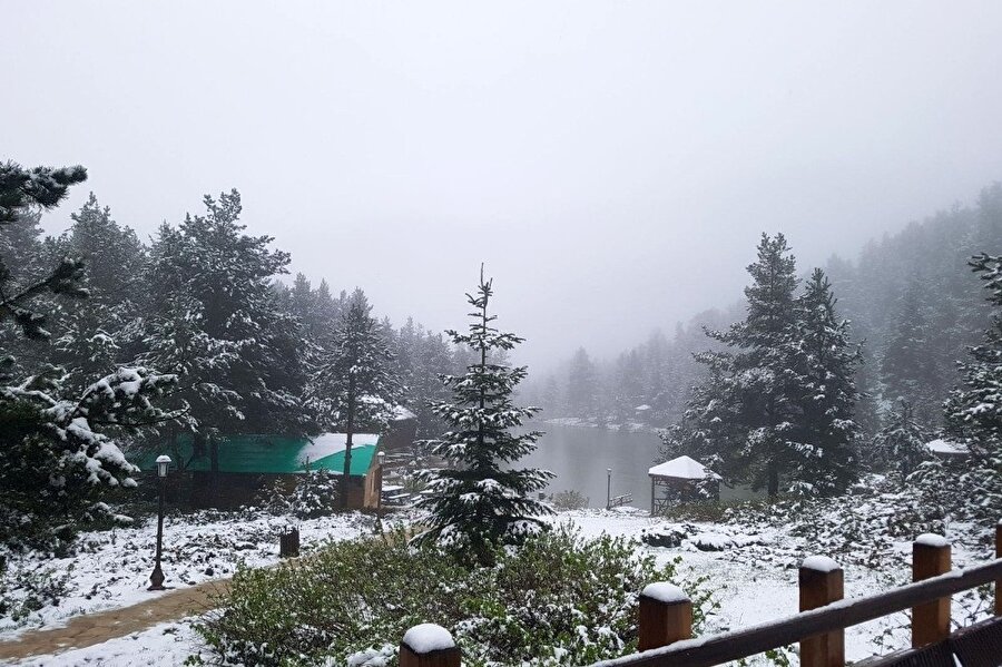 Gümüşhane’ye Mayıs ayının ortasında kar sürprizi